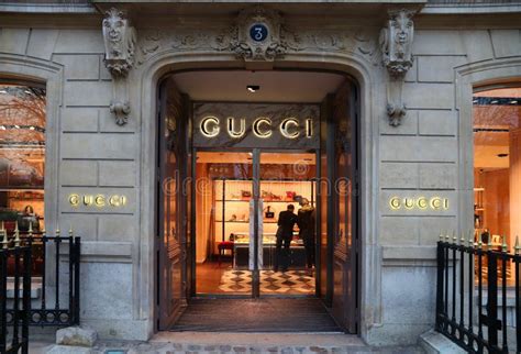 magasin gucci paris|paris gucci outlet.